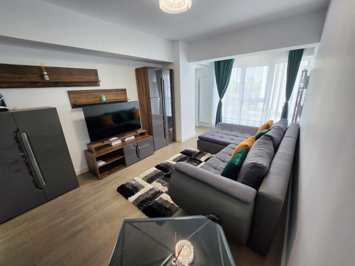 Near Airport 2 Rooms Apartments In Himson Iasi Exterior foto